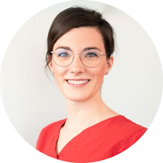 Rundes Portraitbild von Zahnärztin Marie-Claire Schäfers von MED:SMILE.